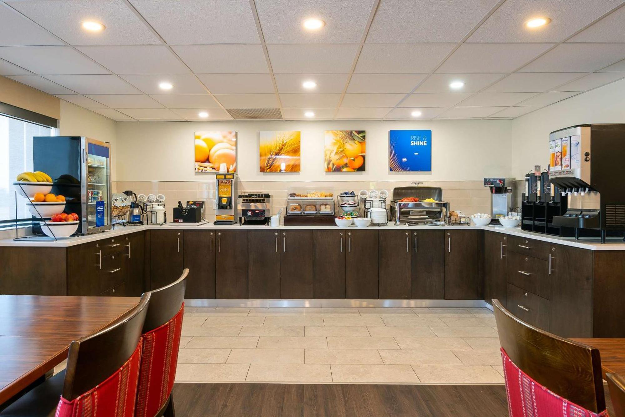 Comfort Inn Saint Thomas Zewnętrze zdjęcie
