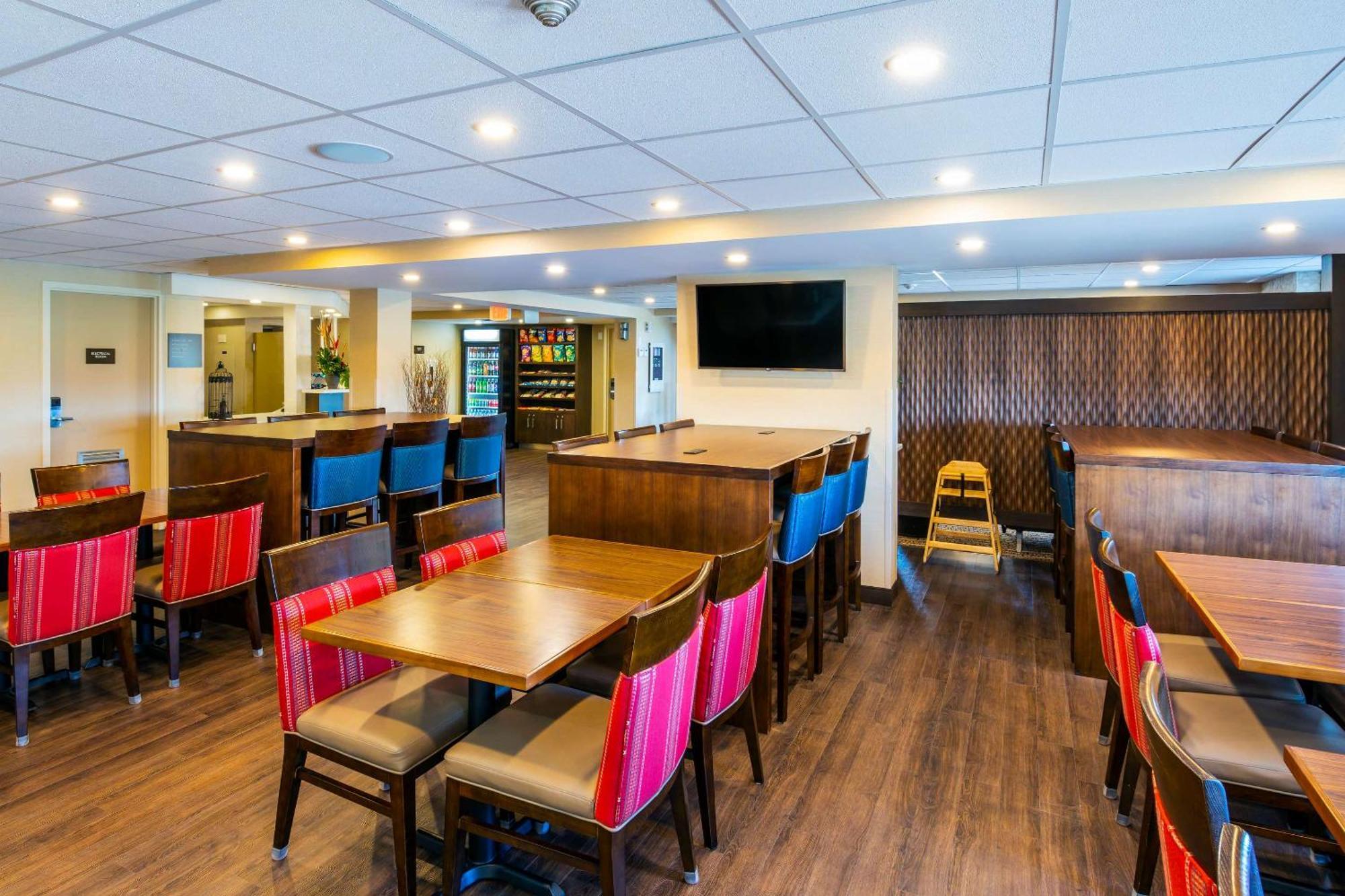 Comfort Inn Saint Thomas Zewnętrze zdjęcie