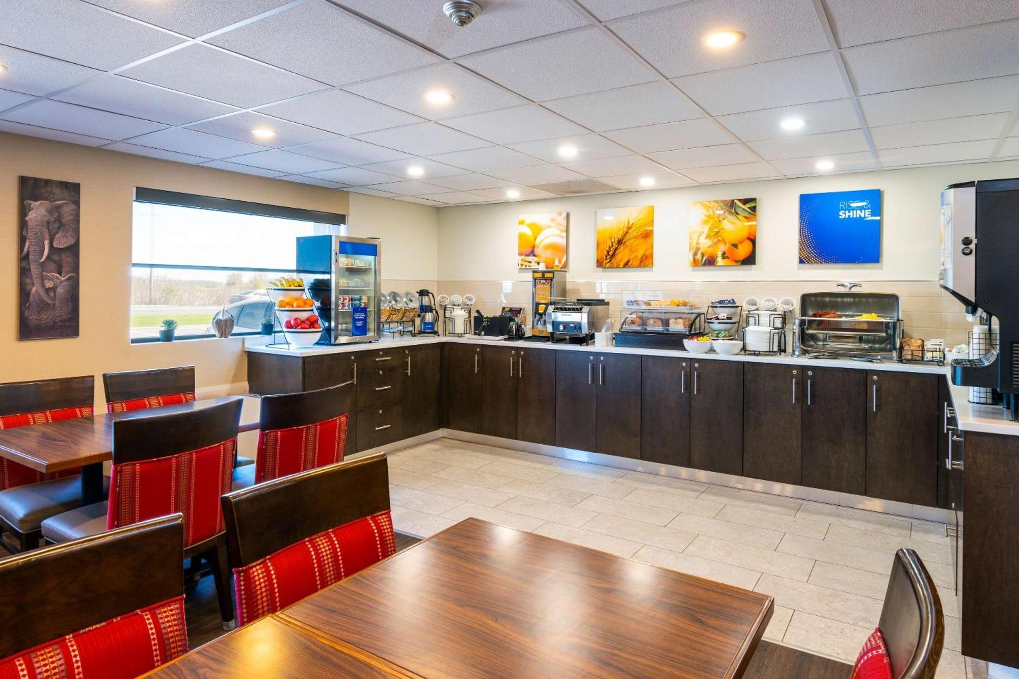 Comfort Inn Saint Thomas Zewnętrze zdjęcie